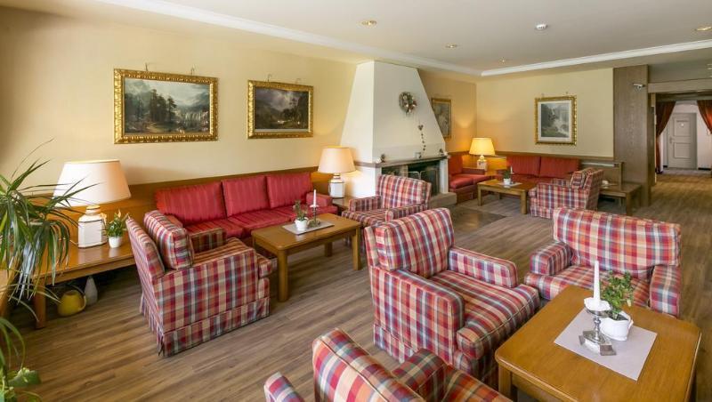 ברסאנונה Dominik Alpine City Wellness Hotel - Adults Only מראה חיצוני תמונה